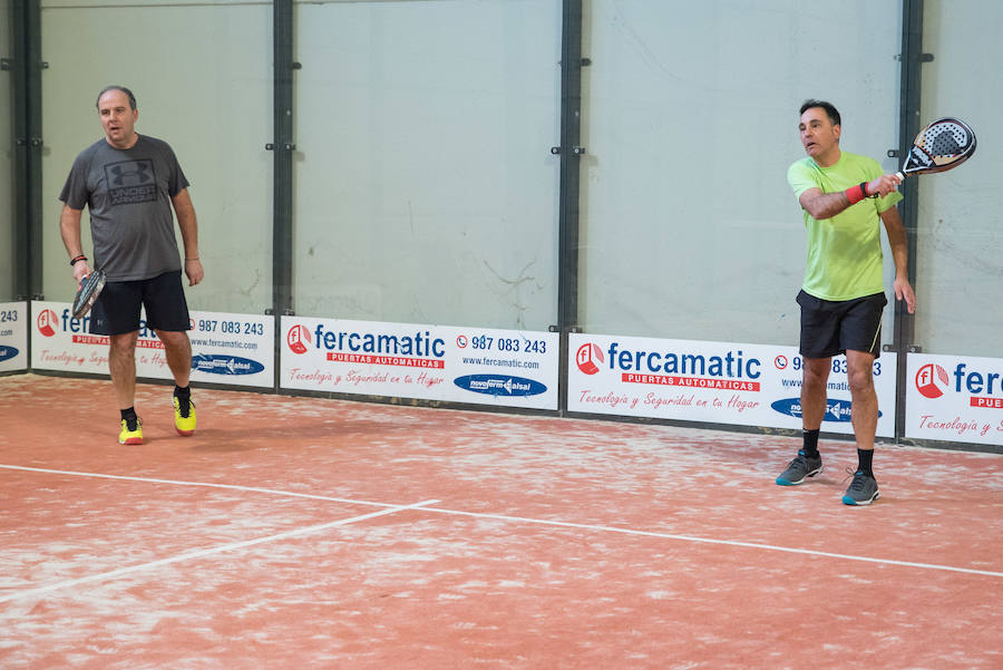 Las mejores imágenes del Torneo Leonoticias de pádel celebrado durante el fin de semana en las instalaciones de Pádel Park