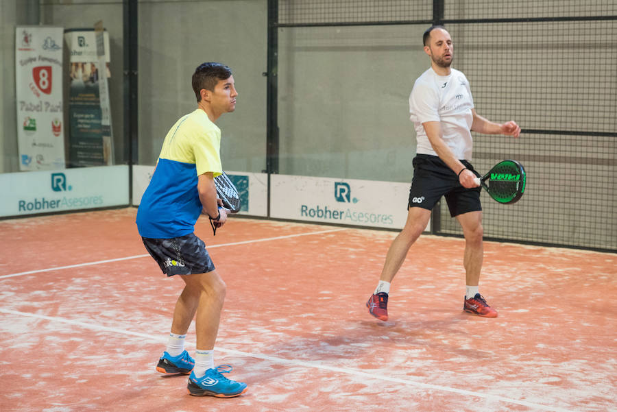 Las mejores imágenes del Torneo Leonoticias de pádel celebrado durante el fin de semana en las instalaciones de Pádel Park