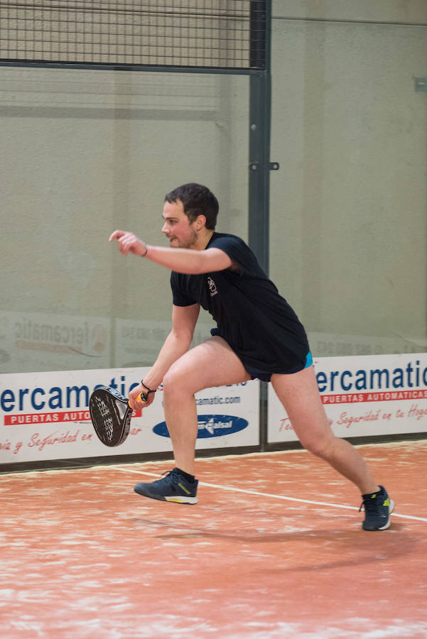 Las mejores imágenes del Torneo Leonoticias de pádel celebrado durante el fin de semana en las instalaciones de Pádel Park