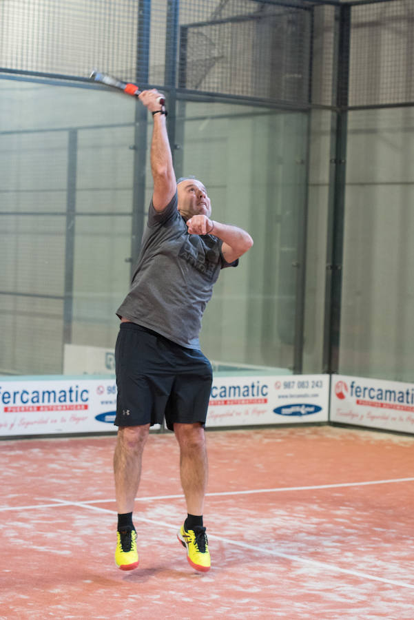 Las mejores imágenes del Torneo Leonoticias de pádel celebrado durante el fin de semana en las instalaciones de Pádel Park