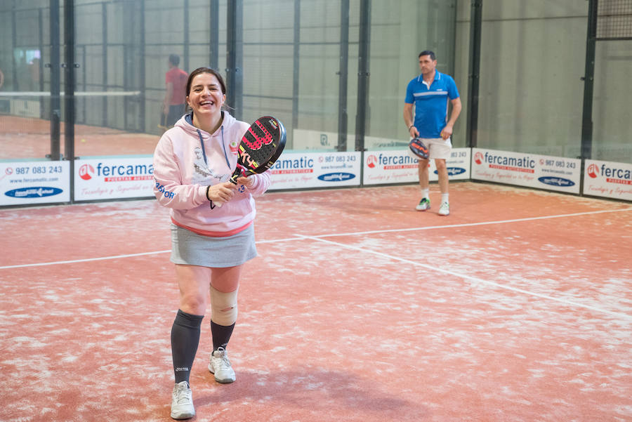 Las mejores imágenes del Torneo Leonoticias de pádel celebrado durante el fin de semana en las instalaciones de Pádel Park