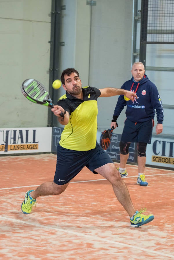 Las mejores imágenes del Torneo Leonoticias de pádel celebrado durante el fin de semana en las instalaciones de Pádel Park