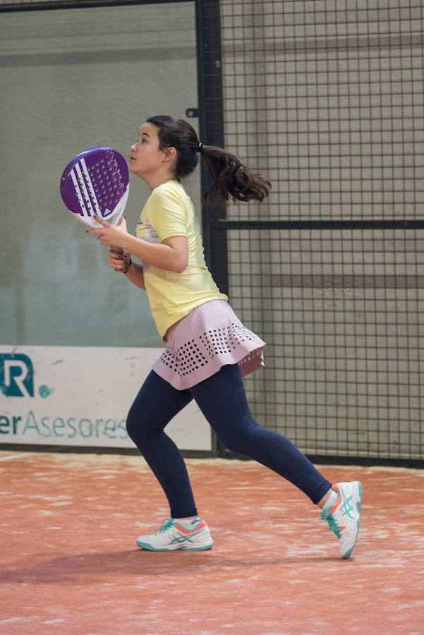 Las mejores imágenes del Torneo Leonoticias de pádel celebrado durante el fin de semana en las instalaciones de Pádel Park