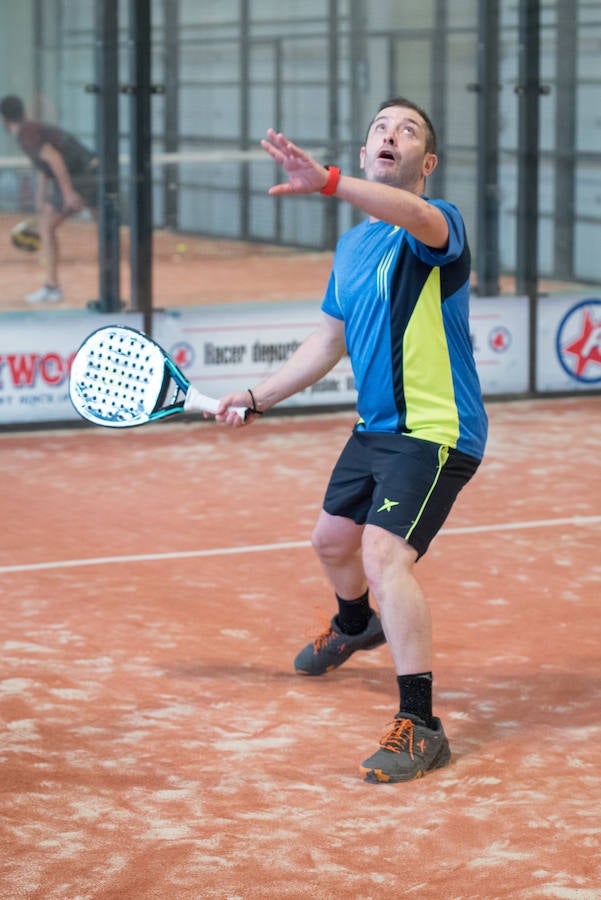 Las mejores imágenes del Torneo Leonoticias de pádel celebrado durante el fin de semana en las instalaciones de Pádel Park