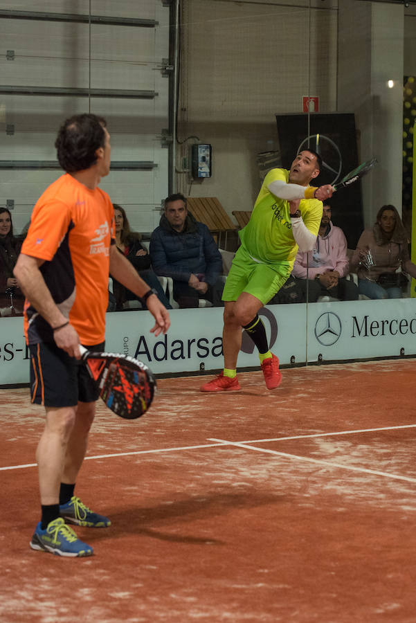 Las mejores imágenes del Torneo Leonoticias de pádel celebrado durante el fin de semana en las instalaciones de Pádel Park