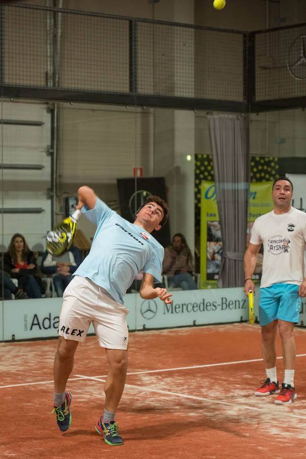 Las mejores imágenes del Torneo Leonoticias de pádel celebrado durante el fin de semana en las instalaciones de Pádel Park