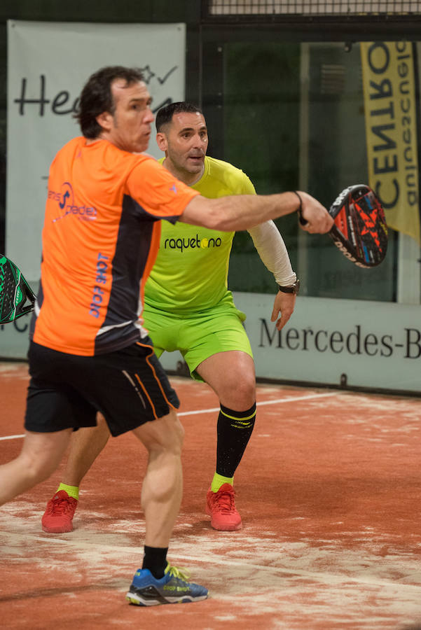 Las mejores imágenes del Torneo Leonoticias de pádel celebrado durante el fin de semana en las instalaciones de Pádel Park