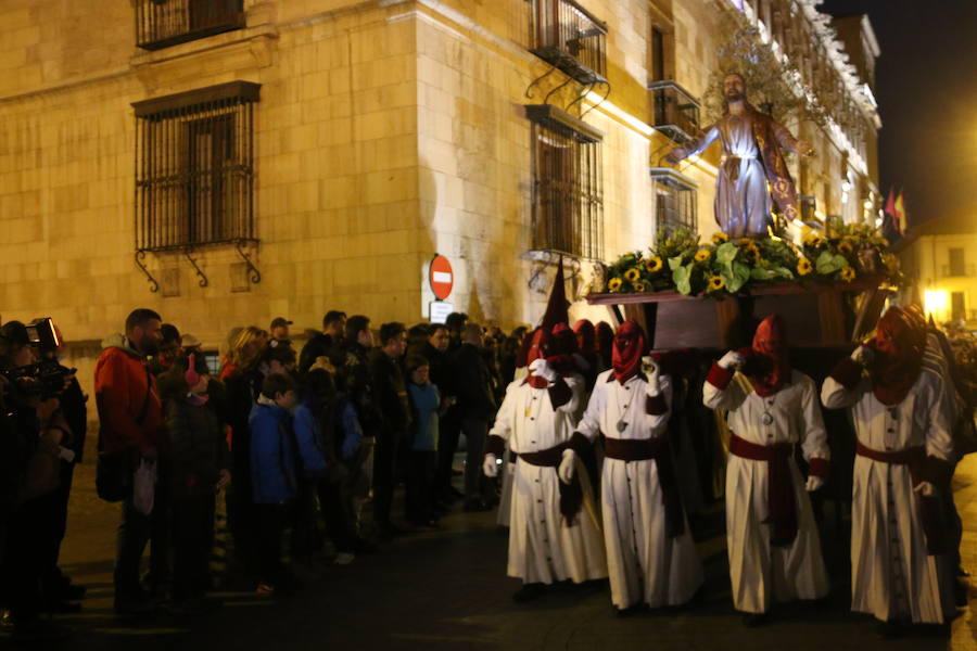 Fotos: El Rosario de Pasión recorre León