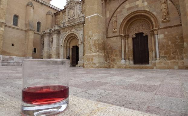 San Isidoro esconde en sus entrañas el vino más añejo del planeta.
