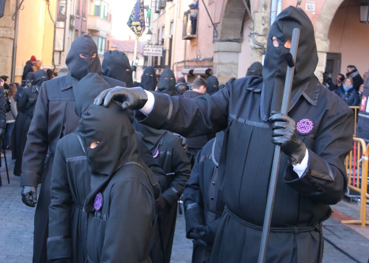 Fotos: Acto del Encuentro en la Plaza Mayor de León