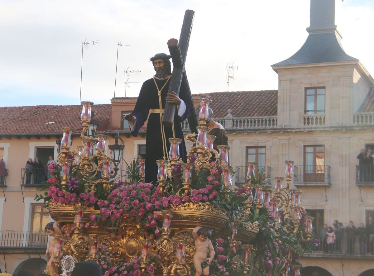 Fotos: Acto del Encuentro en la Plaza Mayor de León