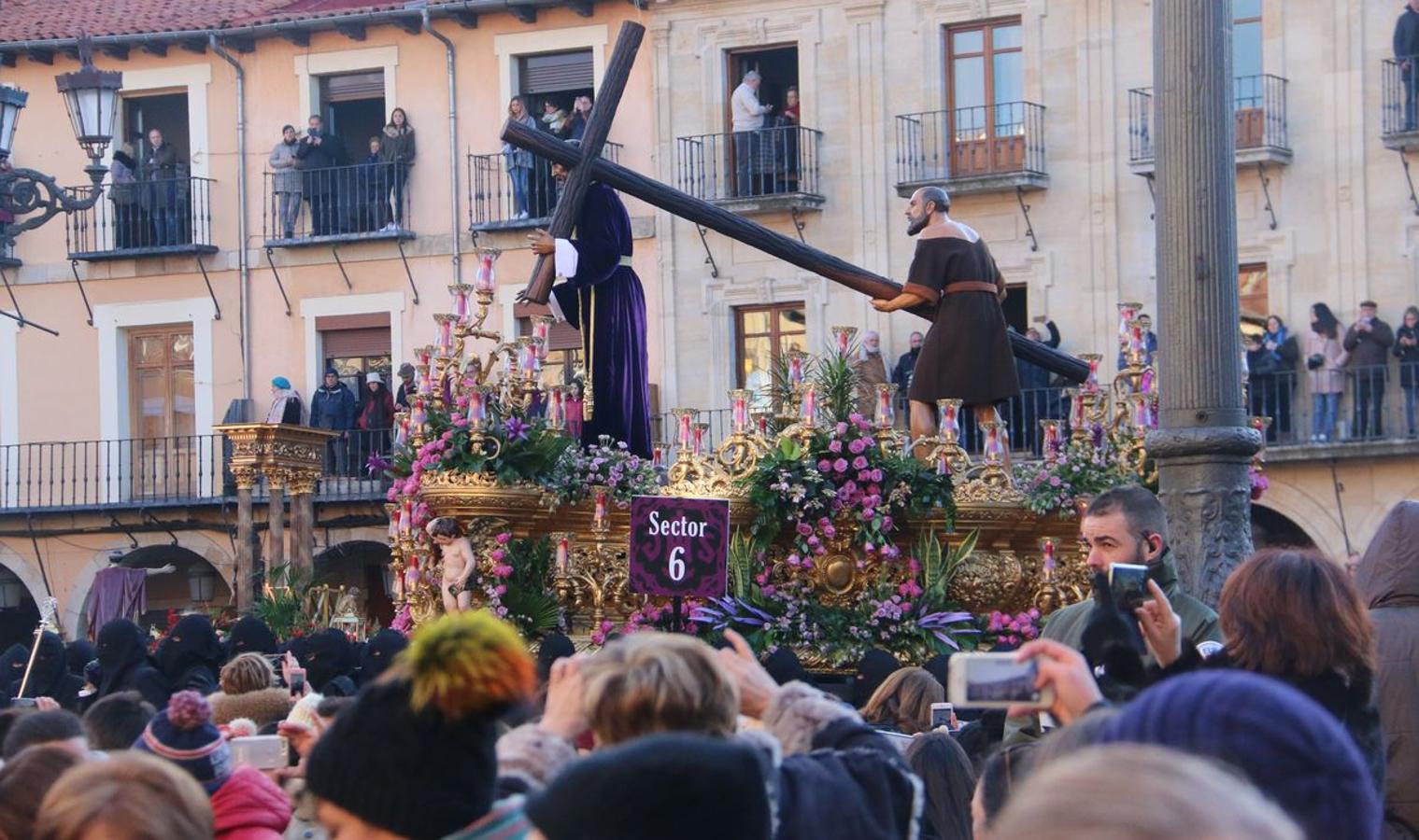 Fotos: Acto del Encuentro en la Plaza Mayor de León