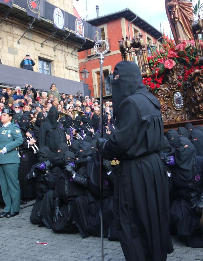 Fotos: Acto del Encuentro en la Plaza Mayor de León