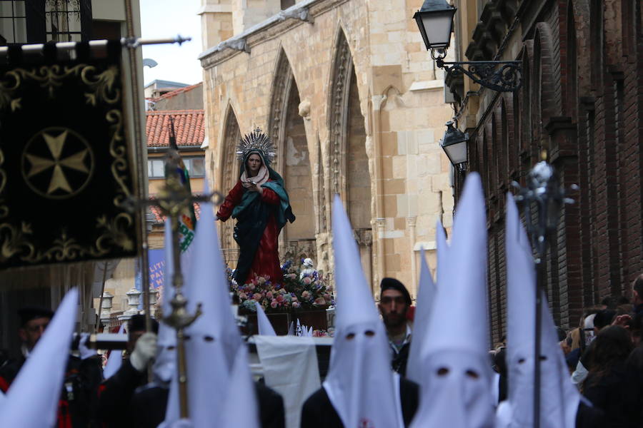 Fotos: Procesión Camino de la Luz