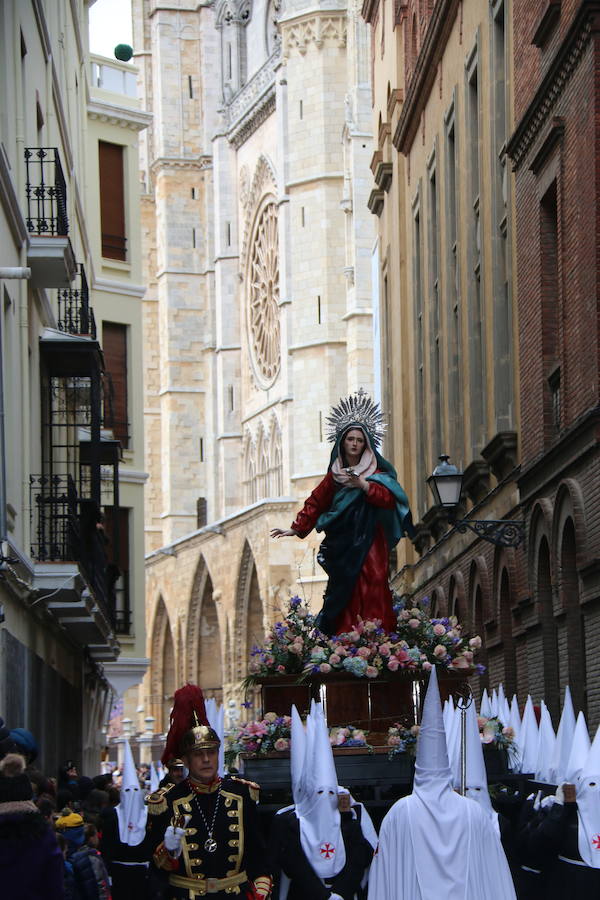 Fotos: Procesión Camino de la Luz