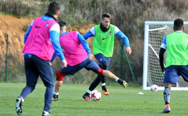 Entrenamiento de la SD Ponferradina.