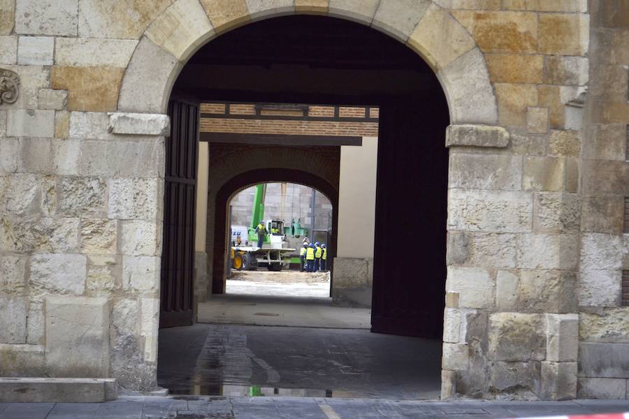 Las obras en el Museo de la Semana Santa se han hecho visibles este lunes desde el exterior