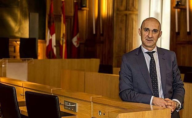 El diputado Juan Carlos Vázquez. 