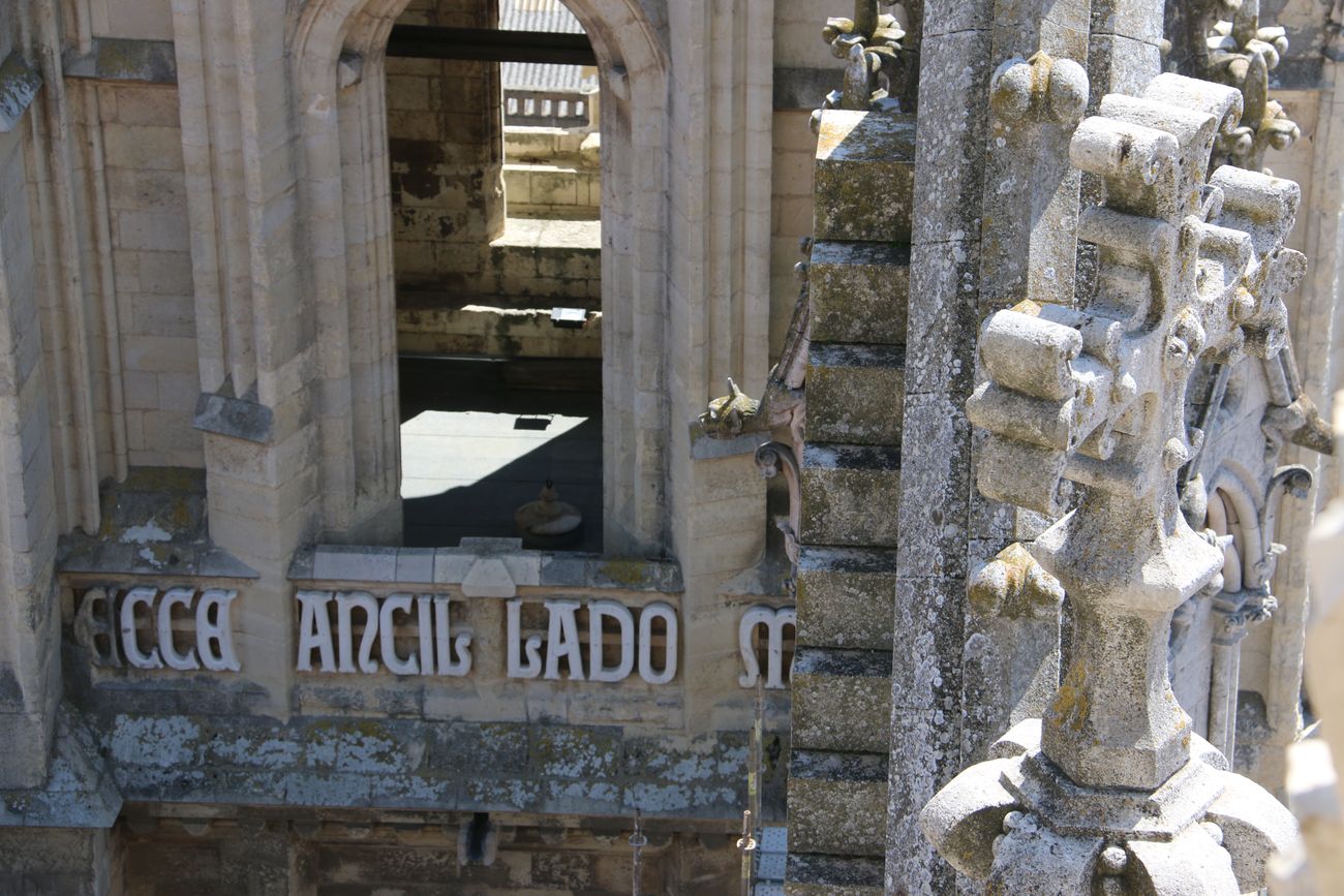 IMágenes de León tomadas desde la última 'terraza' de la torre norte de la Catedral de León.