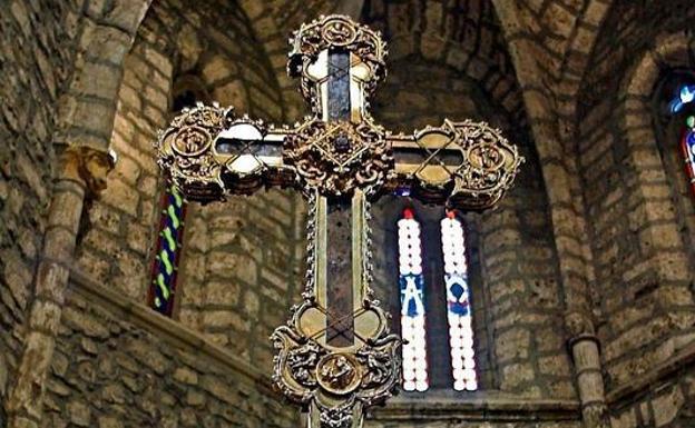 El Lignum Crucis del Monasterio de Santo Toribio de Liébana.