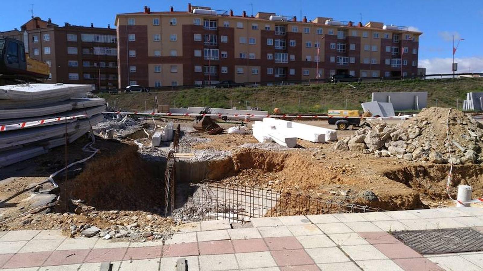 Fotos: Construcción del nuevo Lidl en Trobajo del Camino