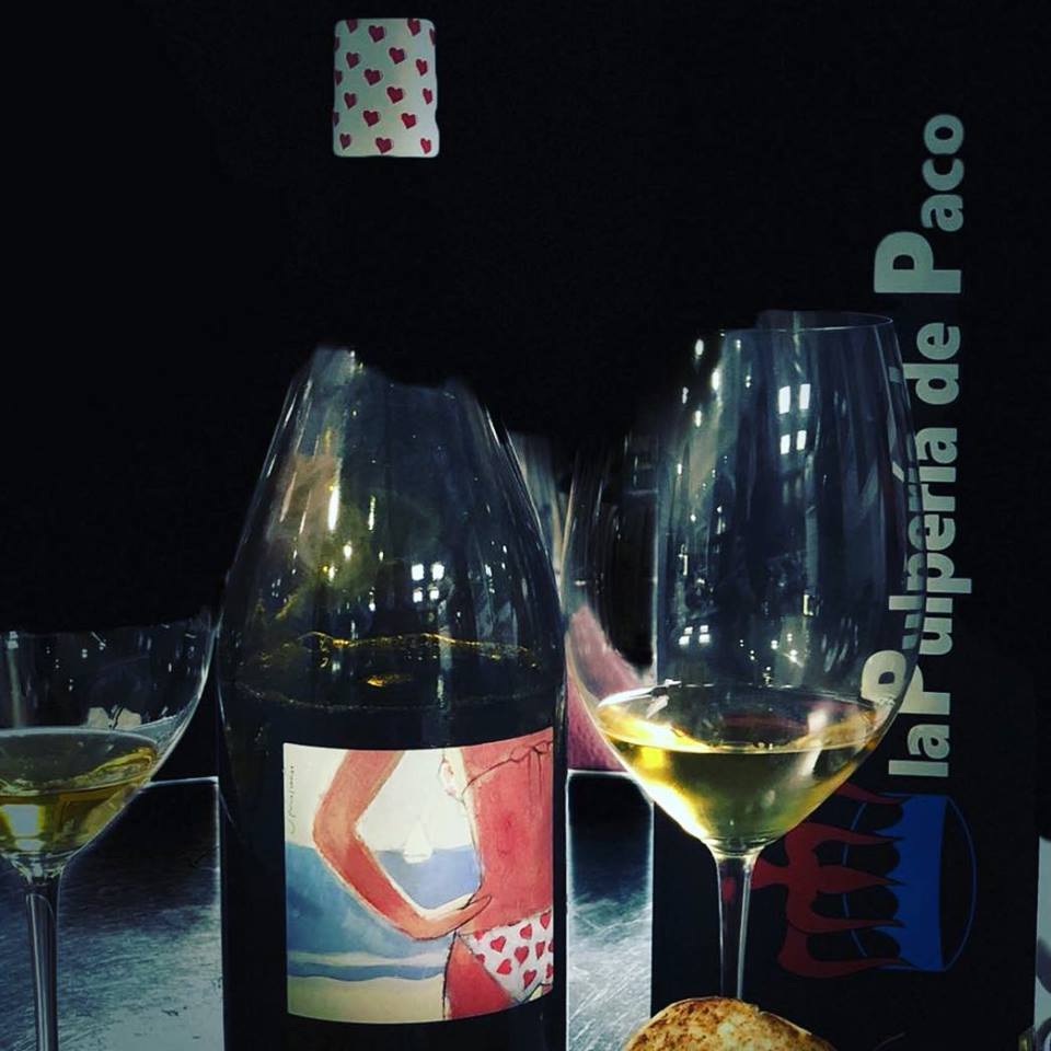 Javier Álvarez y Manuel Benito Otero crean vinos únicos, singulares, para disfrutar y que enamoran. Raúl les acompaña en exitoso viaje que contempla en el horizonte una nueva bodega en Almázcara