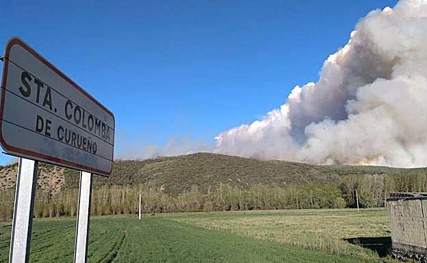 Incendio en Santa Colomba de Curueño.