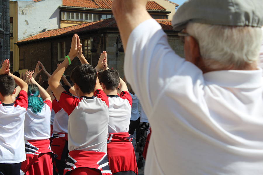 Fotos: Imágenes de la clase intergeneracional