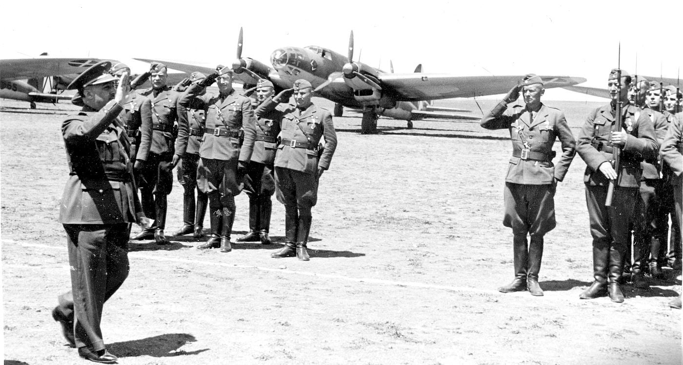 El 22 de mayo de 1939 los soldados alemanes de la Legión Cóndor se retiraban de la península y lo hacían desde León | Coincidiendo con el aniversario salen a la luz fotos inéditas recuperadas por el coleccionista leonés José Luis García Maraña