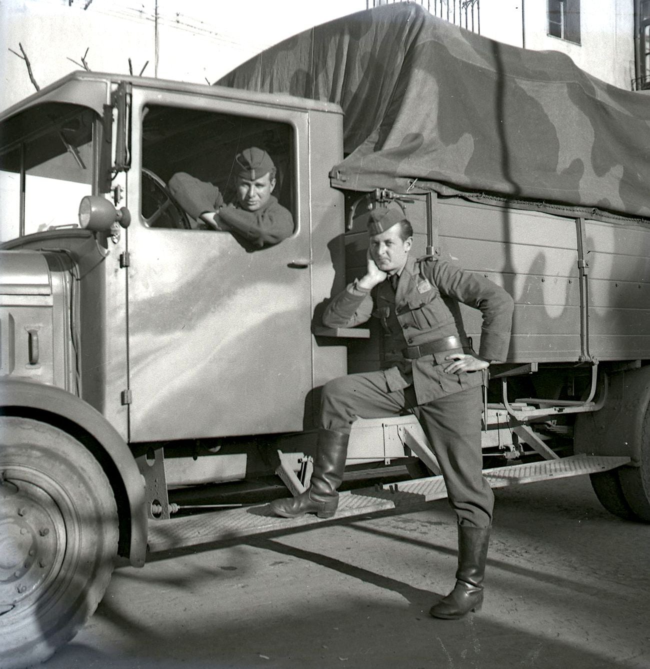 El 22 de mayo de 1939 los soldados alemanes de la Legión Cóndor se retiraban de la península y lo hacían desde León | Coincidiendo con el aniversario salen a la luz fotos inéditas recuperadas por el coleccionista leonés José Luis García Maraña