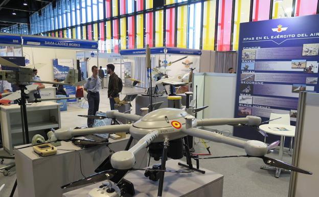 Imagen de un dron en el UNVEX 2018