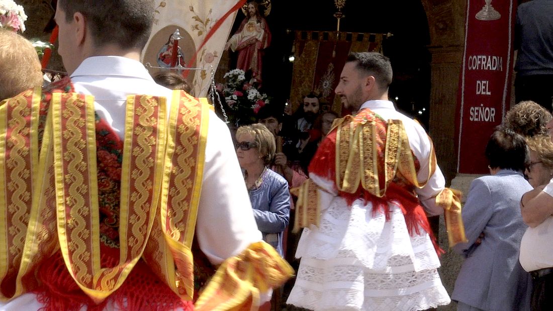 Fotos: Laguna de Negrillos celebra el Corpus Christi con la procesión de Sebastián