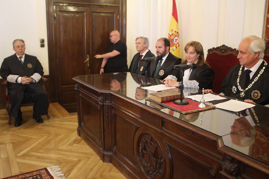 Fotos: Toma de posesión en la Audiencia Provincial