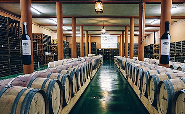 Una de las bodegas del Palacio de Canedo.