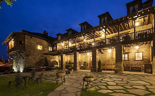 El Palacio de Canedo, 'base central' de Prada a Tope.