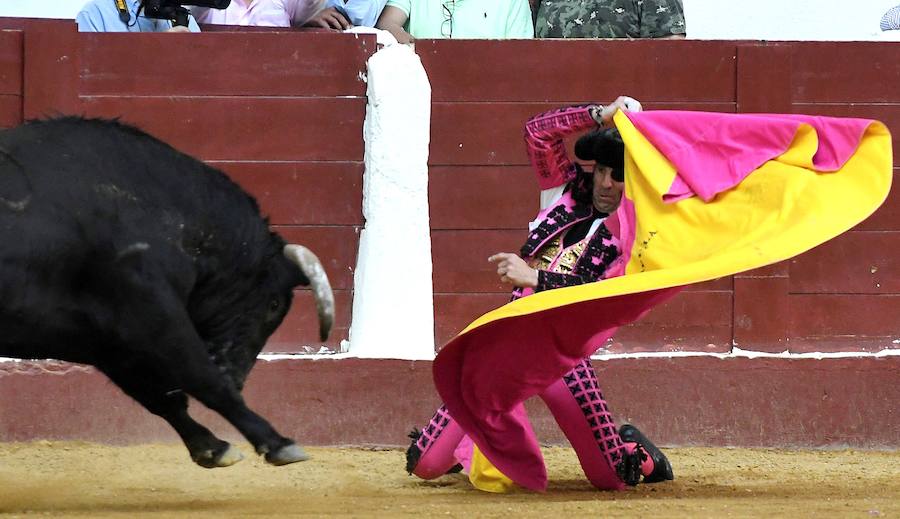 Fotos: Primer festejo de la Feria de San Pedro y San Juan en León