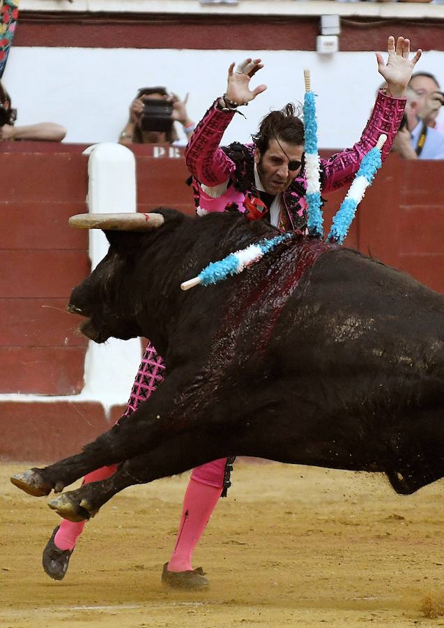 Fotos: Primer festejo de la Feria de San Pedro y San Juan en León