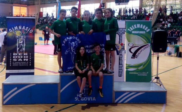 El Valderas cierra la temporada con seis medallas en Segovia