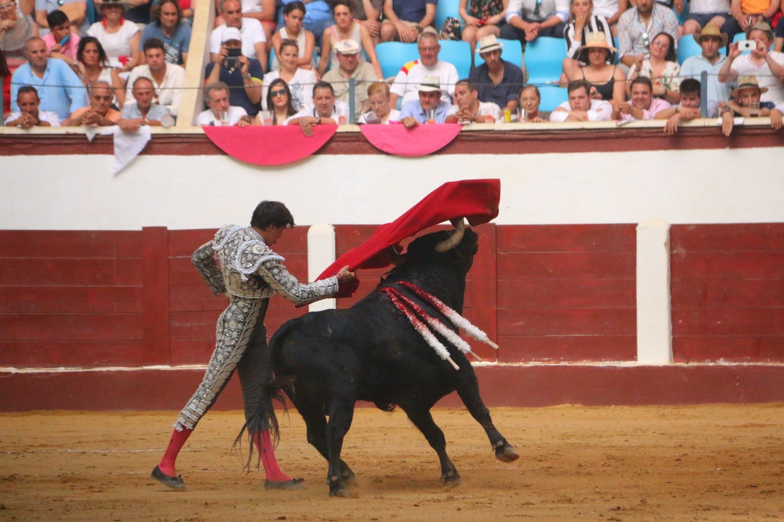 Fotos: Corrida del día  de San Juan, Morante, Manzanares, Talavante y Roca Rey