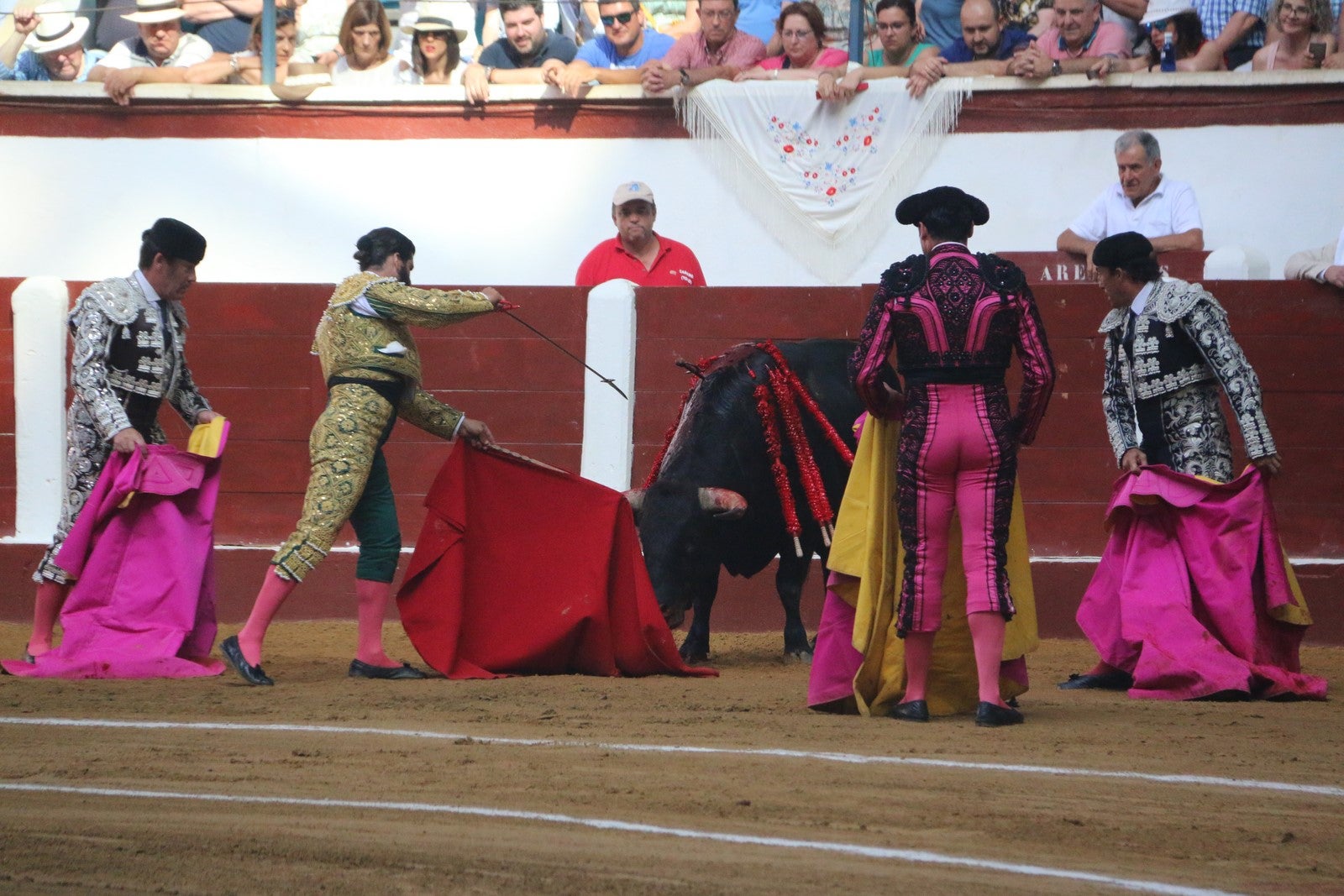 Fotos: Corrida del día  de San Juan, Morante, Manzanares, Talavante y Roca Rey