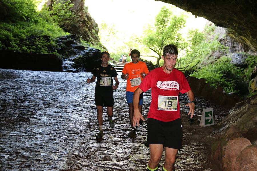 Primera prueba de la Copa Diputación de Trail 2018 que se celebra en el entrono de la localidad de Valporquero adentrandose en la cueva para recorrerla durante 400mts