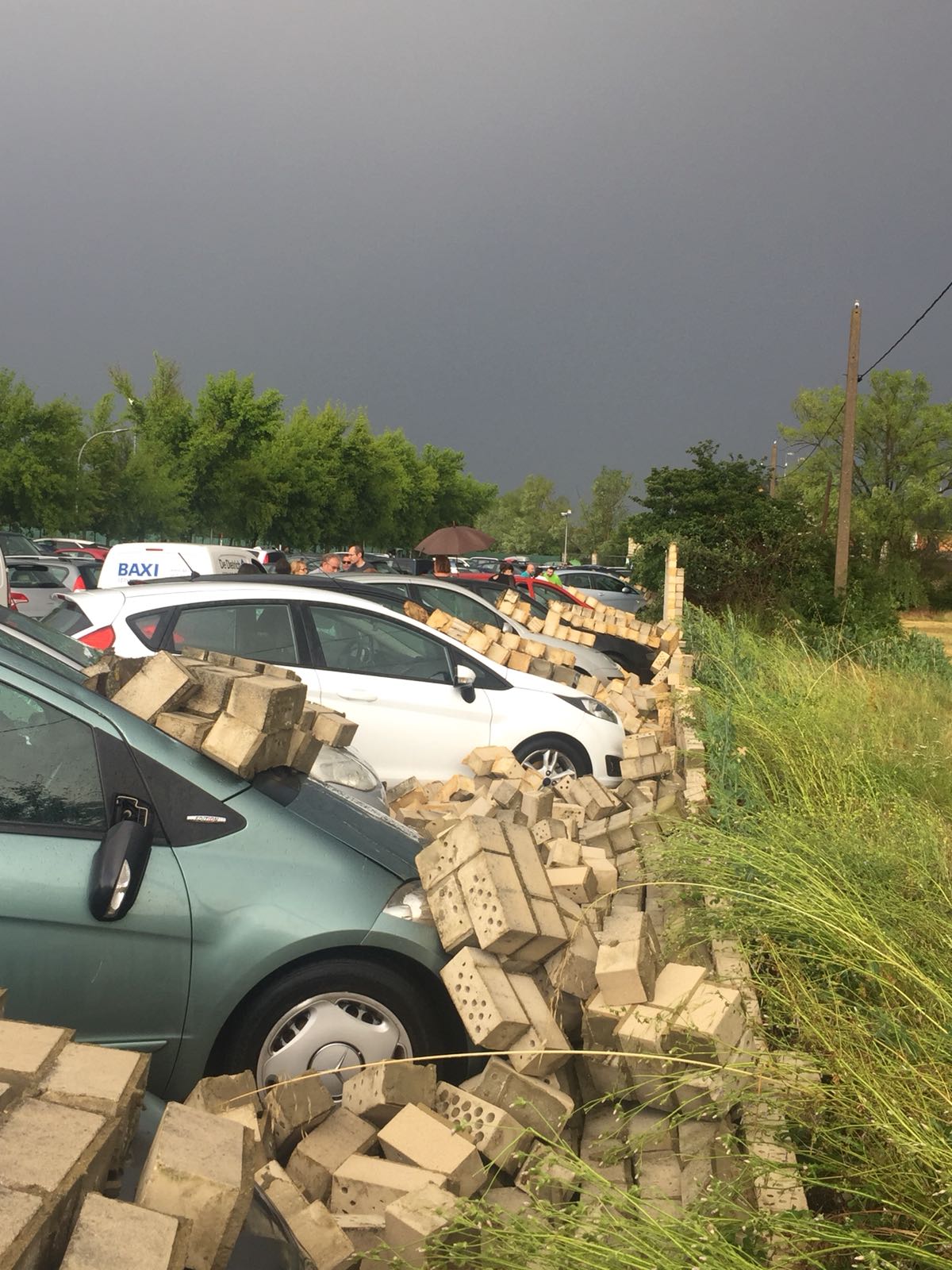 Fotos: Una gran tormenta sorprende a León y a su alfoz