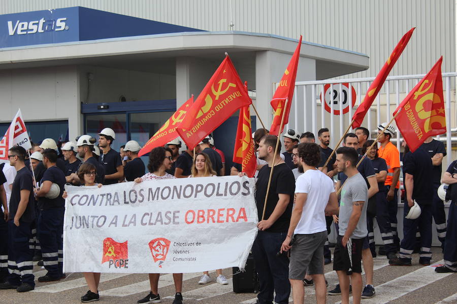 Fotos: Multitudinario primer paro en Vestas