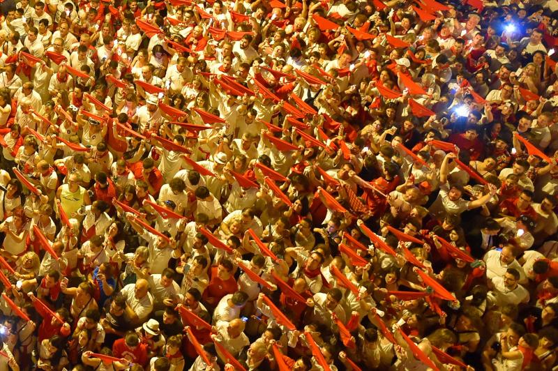 El 'Pobre de Mí' despide un año más las fiestas de San Fermín