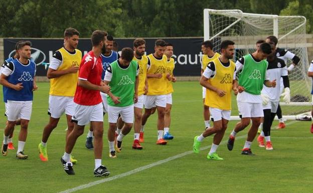 Galería. Primera sesión en el inicio de la nueva temporada de la Cultural