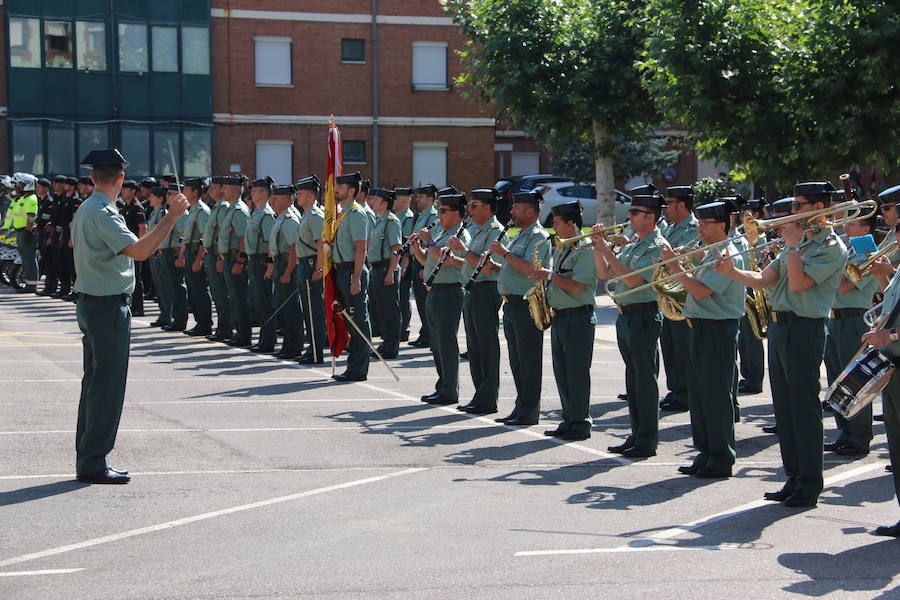 Fotos: Toma de posesión del nuevo jefe de la XII Zona de la Guardia Civil de Castilla y León