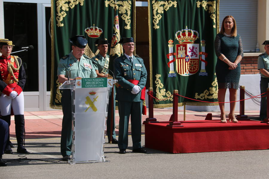 Fotos: Toma de posesión del nuevo jefe de la XII Zona de la Guardia Civil de Castilla y León