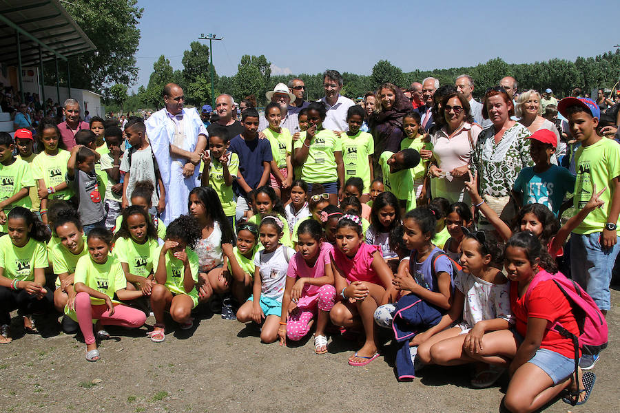 Fotos: Jornada de encuentro de los participantes en el programa &#039;Vacaciones en paz&#039;