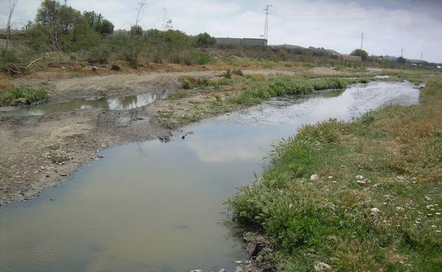 Aguas residuales en la localidad de Huércal de Almería.