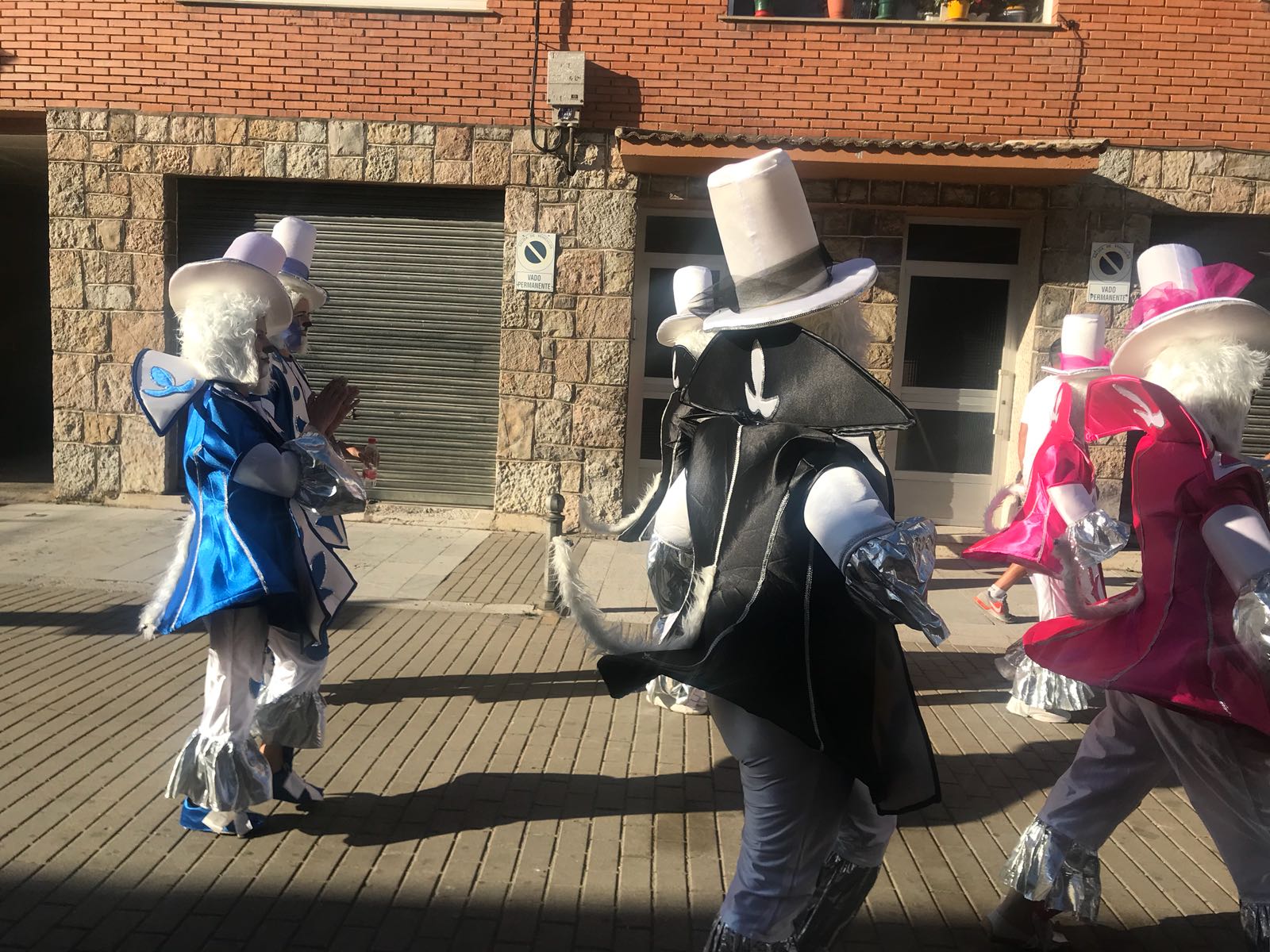 Fotos: El Carnaval también es para el verano en Pola de Gordón